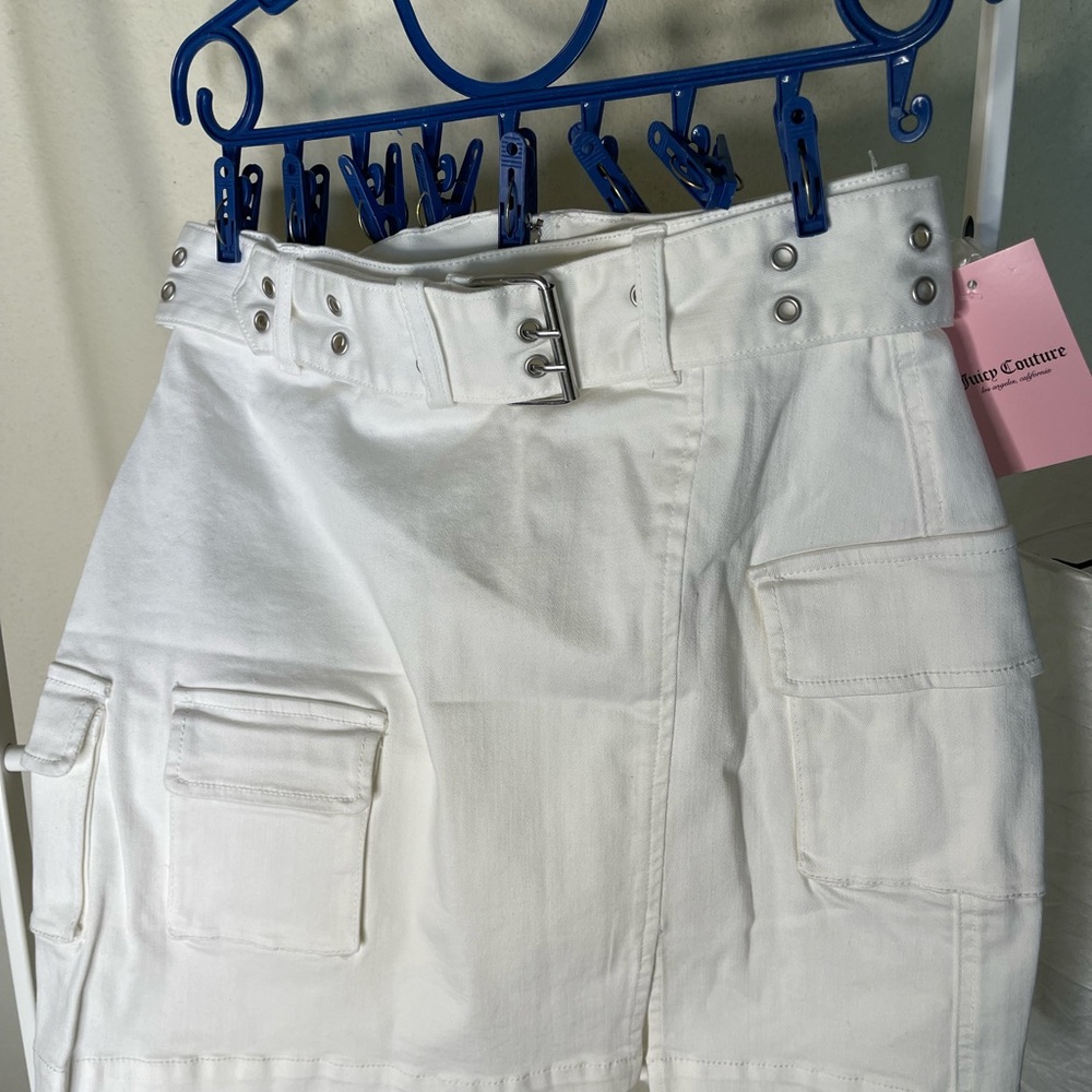 $25❤️NWT Juicy Couture White Cargo Skirt with Belt 4 pockets 29stretch L 17 “